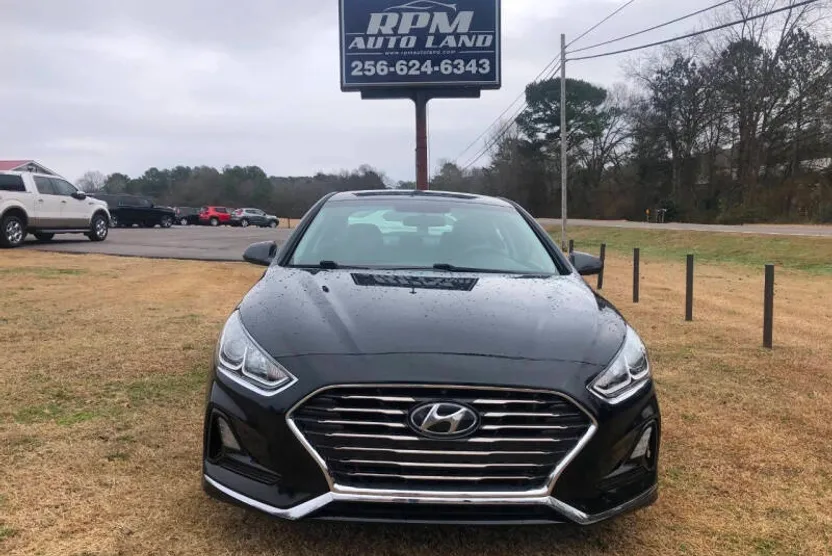 2018 Hyundai Sonata SE photo 1