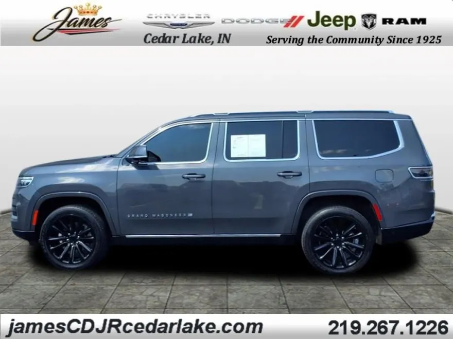 2022 Jeep Grand Wagoneer II photo 1