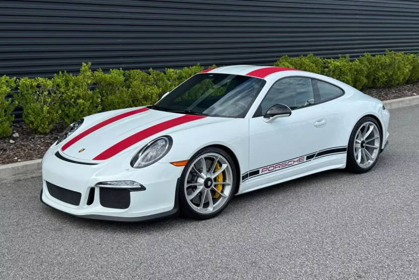 2016 Porsche 911 R photo 1