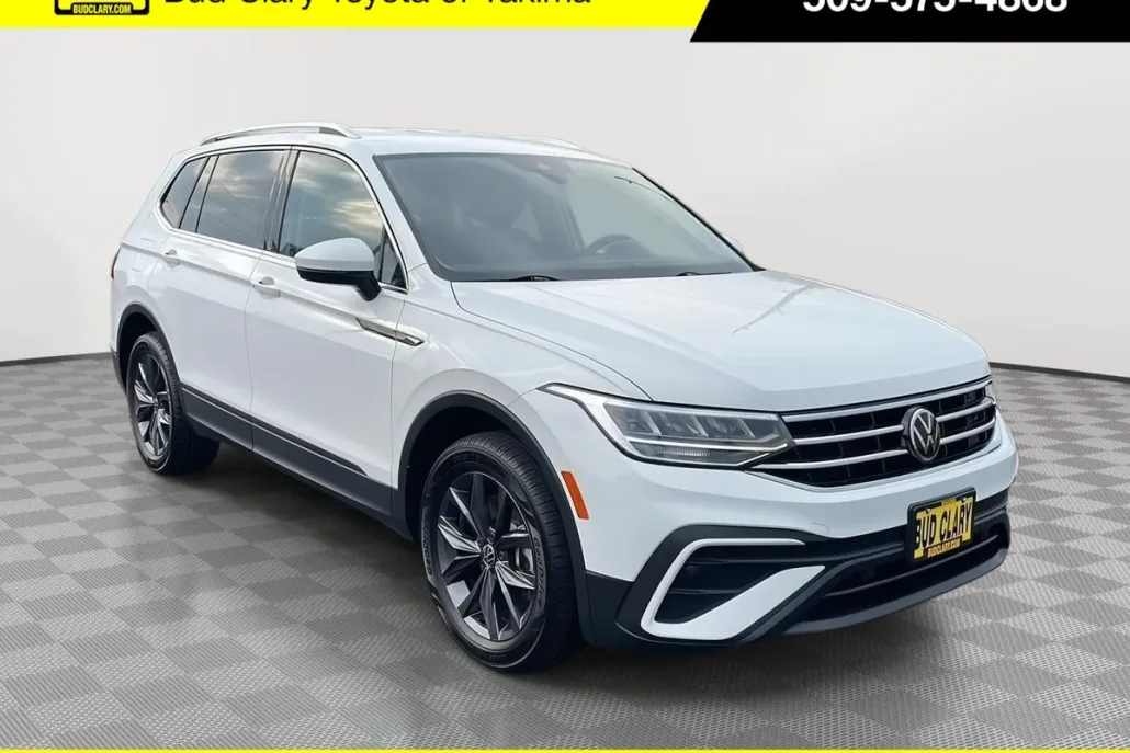 2022 Volkswagen Tiguan SE photo 1