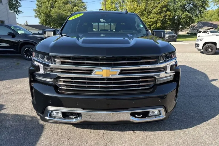 2021 Chevrolet Silverado 1500 High Country photo 1