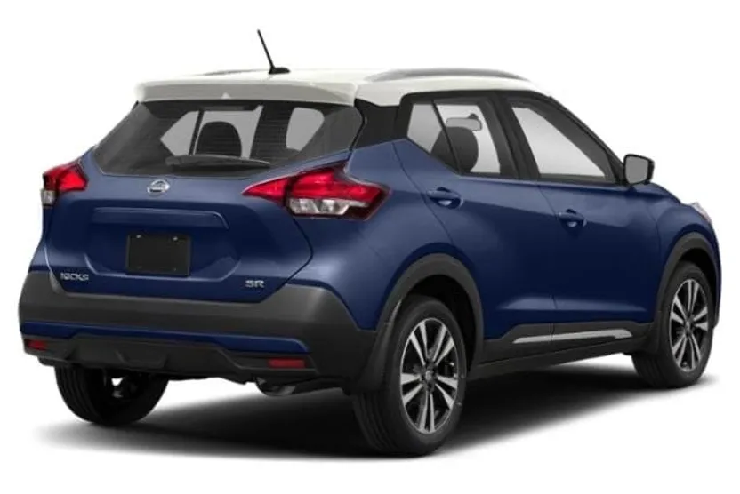2019 Nissan Kicks SR photo 1