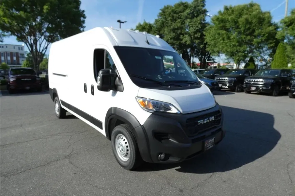2024 Ram ProMaster 2500 photo 1