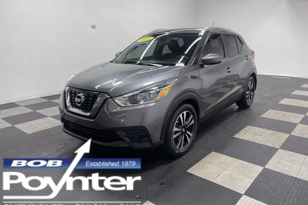 2019 Nissan Kicks SV photo 1
