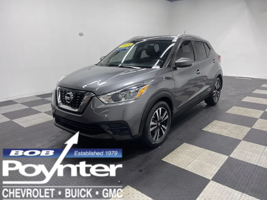 2019 Nissan Kicks SV photo 1