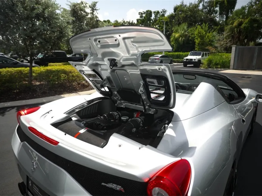 2015 Ferrari 458 Spider Base photo 21