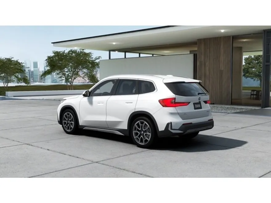 2026 Bmw X1 XDrive28i photo 1