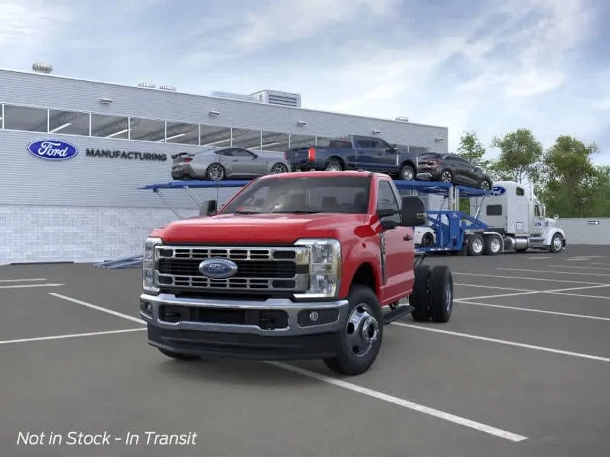 2026 Ford F-350 photo 1