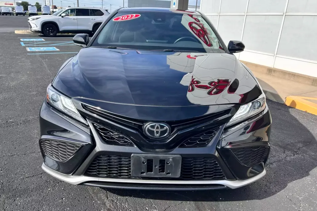 2022 Toyota Camry XSE photo 1