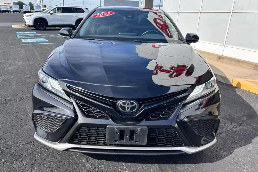 2022 Toyota Camry XSE photo 1