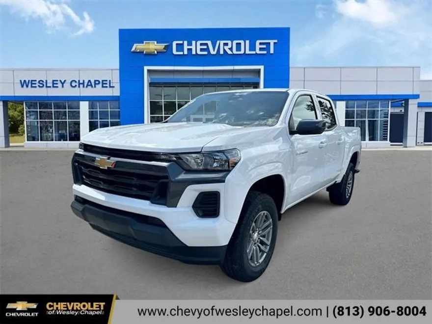 2026 Chevrolet Colorado LT photo 1