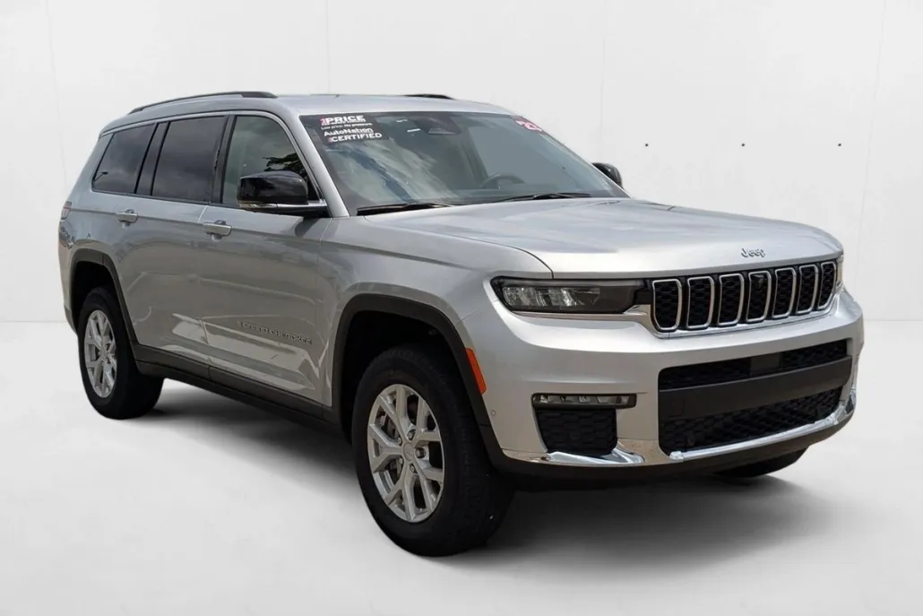 2023 Jeep Grand Cherokee Limited photo 1