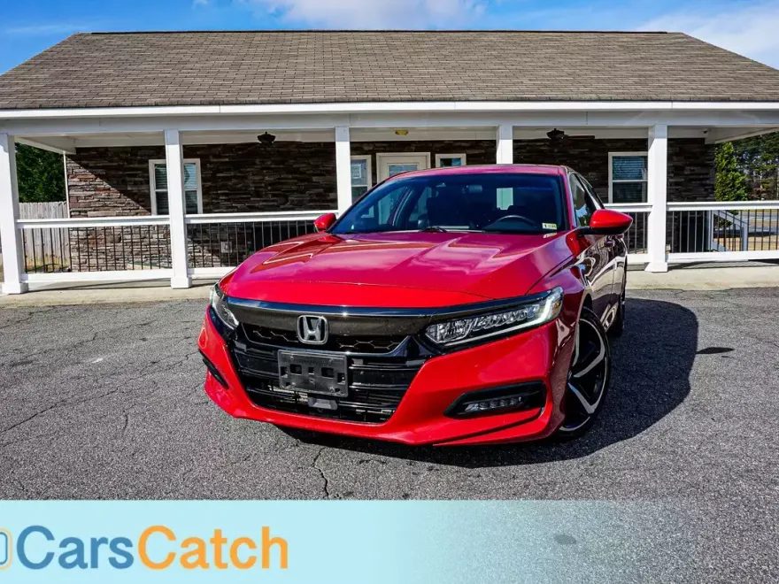 2019 Honda Accord Sport photo 1