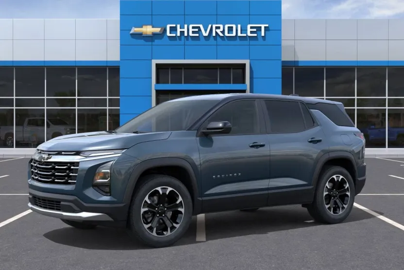 2026 Chevrolet Equinox LT photo 1