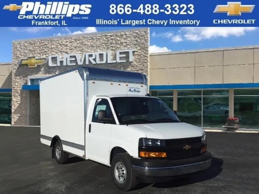 2024 Chevrolet Express 3500 Cutaway Van photo 1