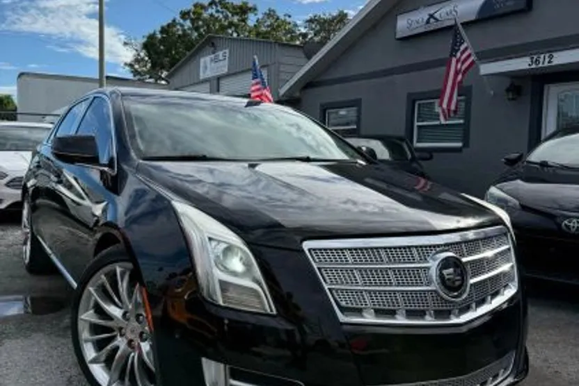 2014 Cadillac XTS Platinum photo 1