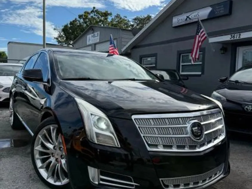 2014 Cadillac XTS Platinum photo 1