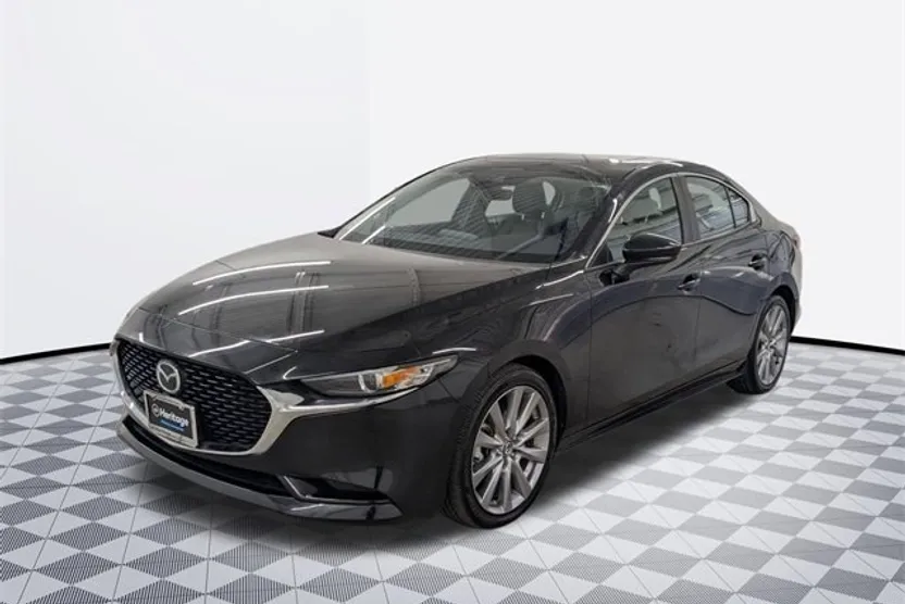 2022 Mazda Mazda3 Preferred photo 1