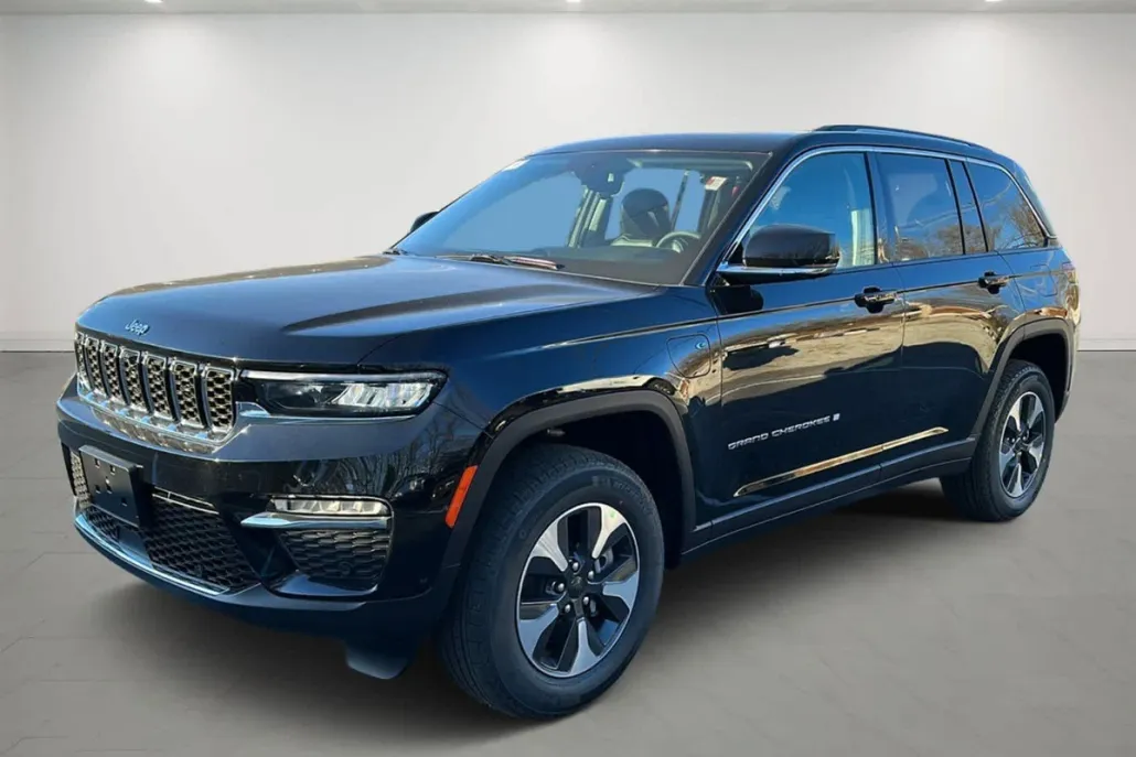 2024 Jeep Cherokee 4xe Sport photo 1