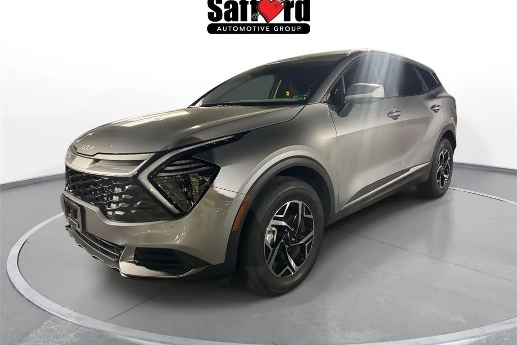 2025 Kia Sportage LX photo 1