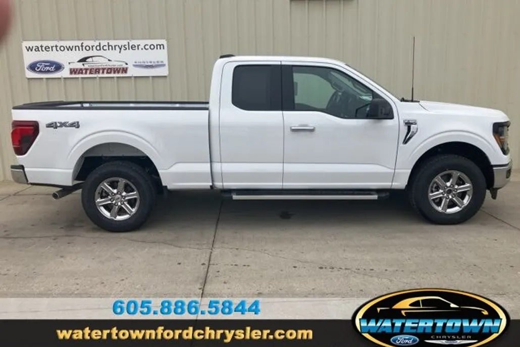 2025 Ford F-150 XLT photo 1