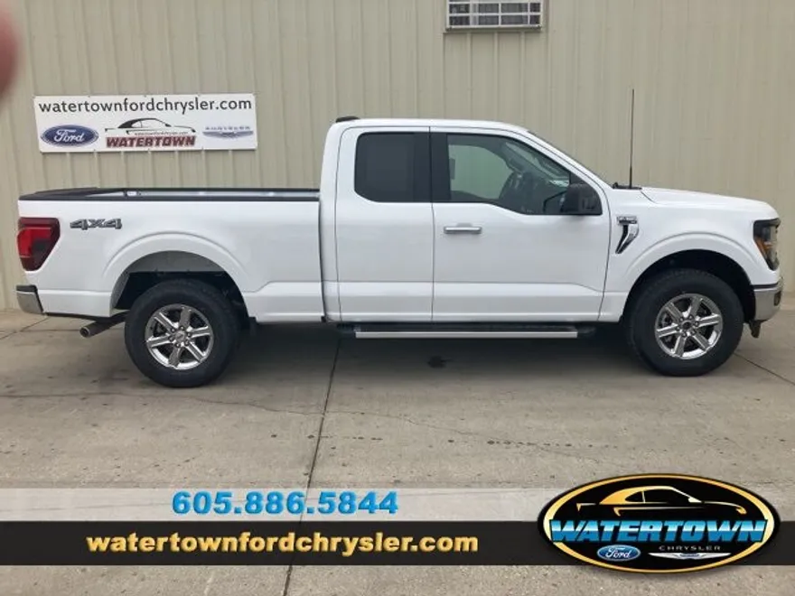 2025 Ford F-150 XLT photo 1
