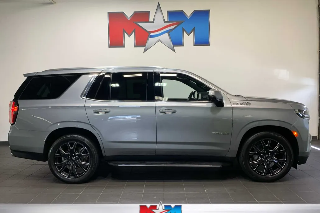 2023 Chevrolet Tahoe High Country photo 1