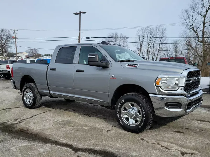 2024 Ram 2500 Tradesman photo 1