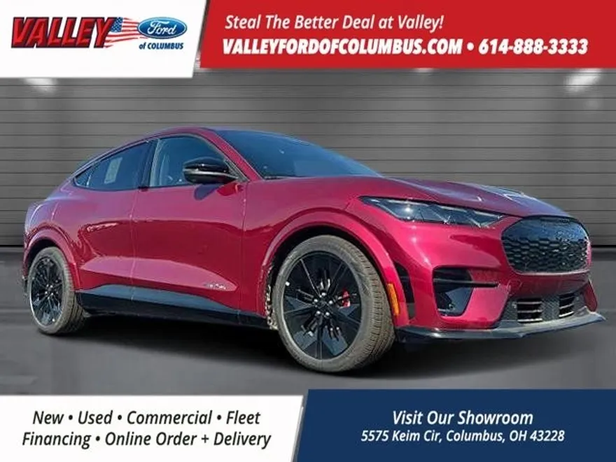 2025 Ford Mustang Mach-E GT photo 1