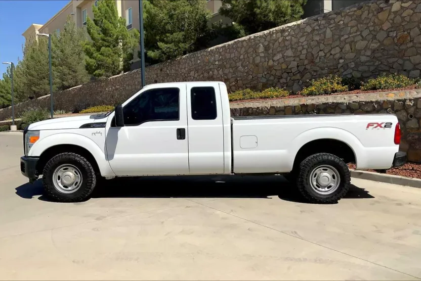2011 Ford F-250 XL photo 1