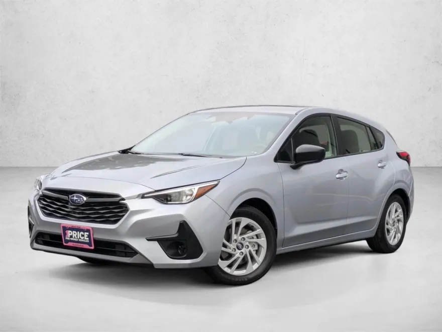 2025 Subaru Impreza Base photo 1