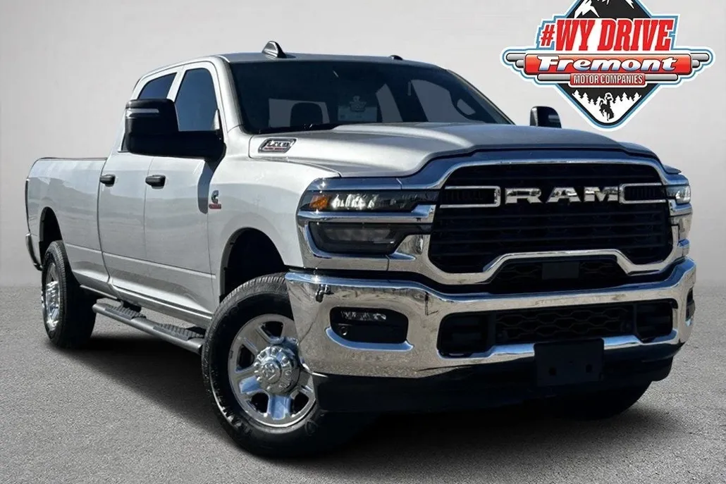 2026 Ram 3500 Tradesman photo 1