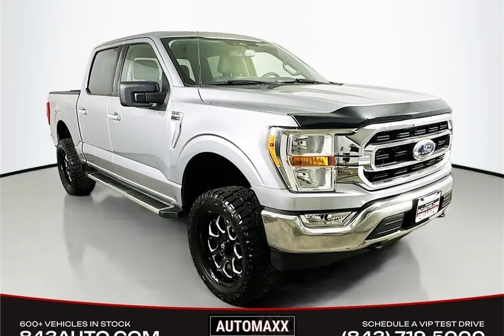 2023 Ford F-150 XLT photo 1