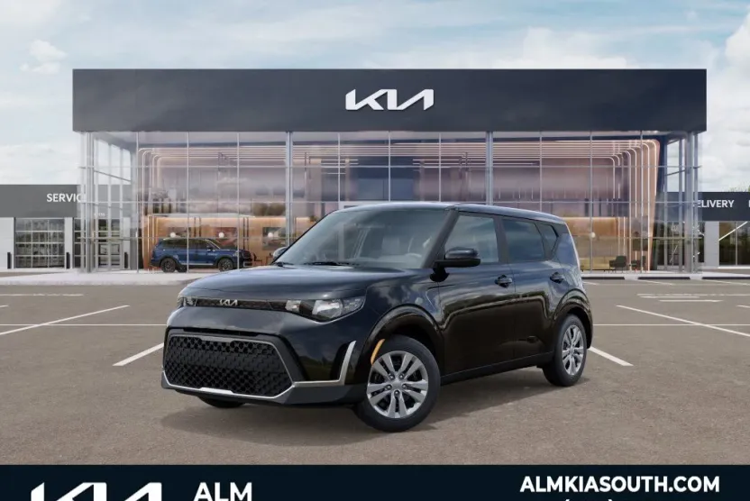 2025 Kia Soul LX photo 1