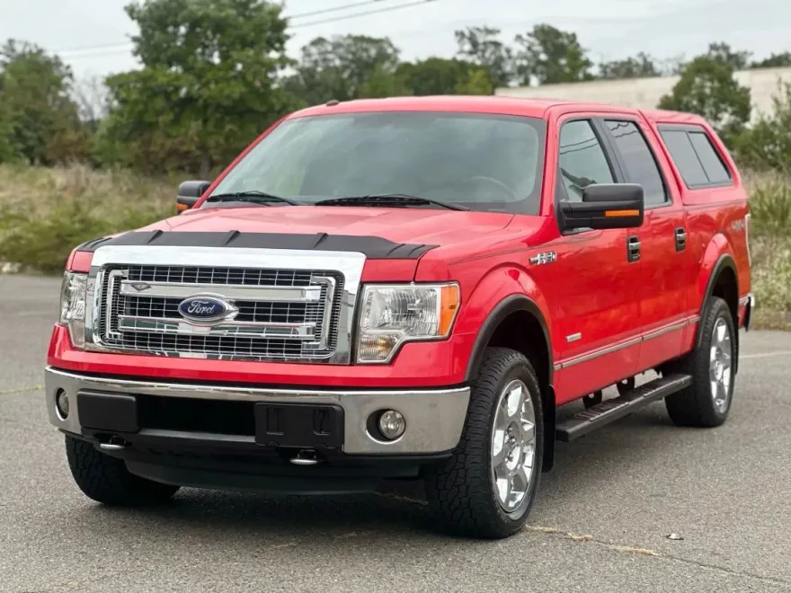 2014 Ford F-150 XLT photo 1