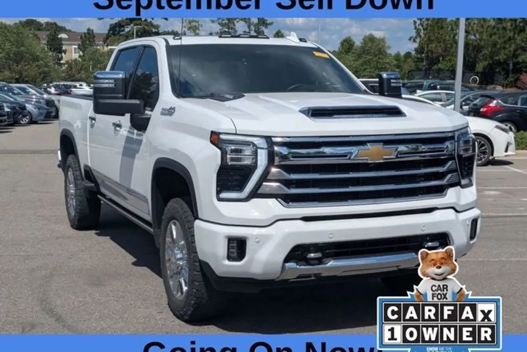 2024 Chevrolet Silverado 2500HD High Country photo 1