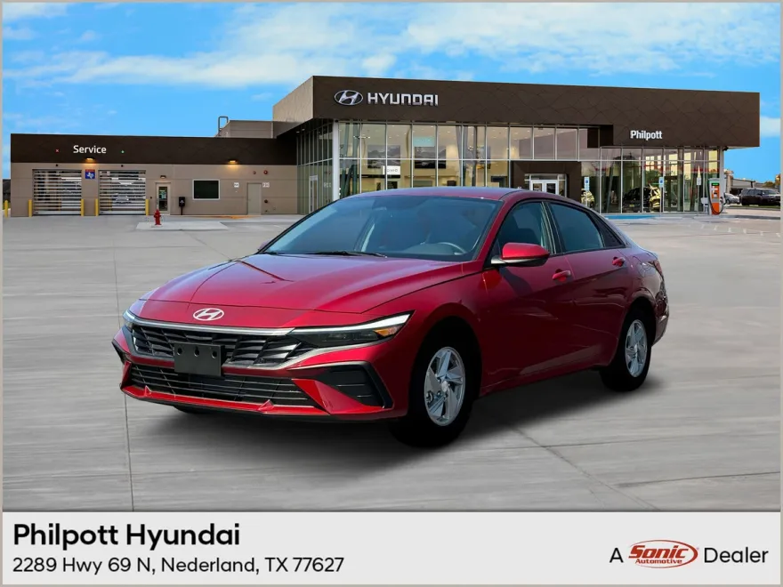 2025 Hyundai Elantra SE photo 1