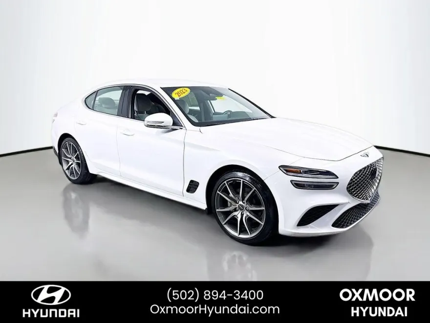 2023 Genesis G70 2.0T photo 1