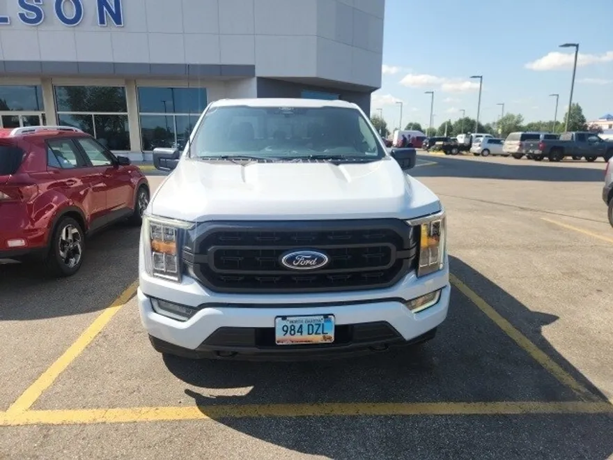 2022 Ford F-150 XLT photo 1