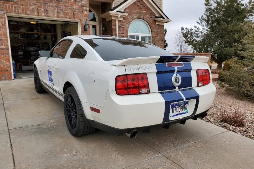 2007 Ford Mustang Shelby GT500 photo 1