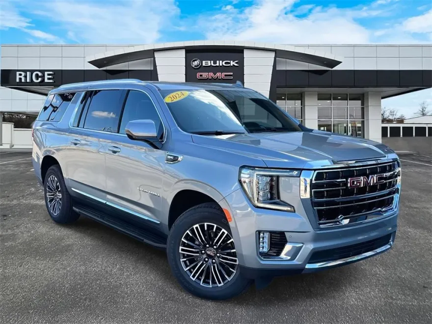 2024 Gmc Yukon XL SLT photo 1