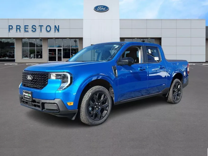 2025 Ford Maverick Lariat photo 1