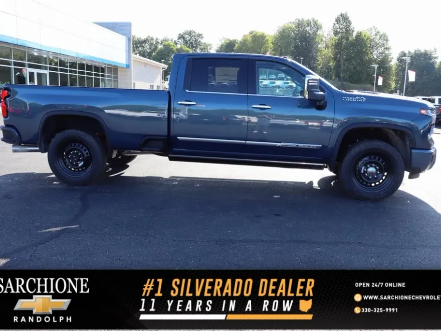 2026 Chevrolet Silverado 2500HD High Country photo 1