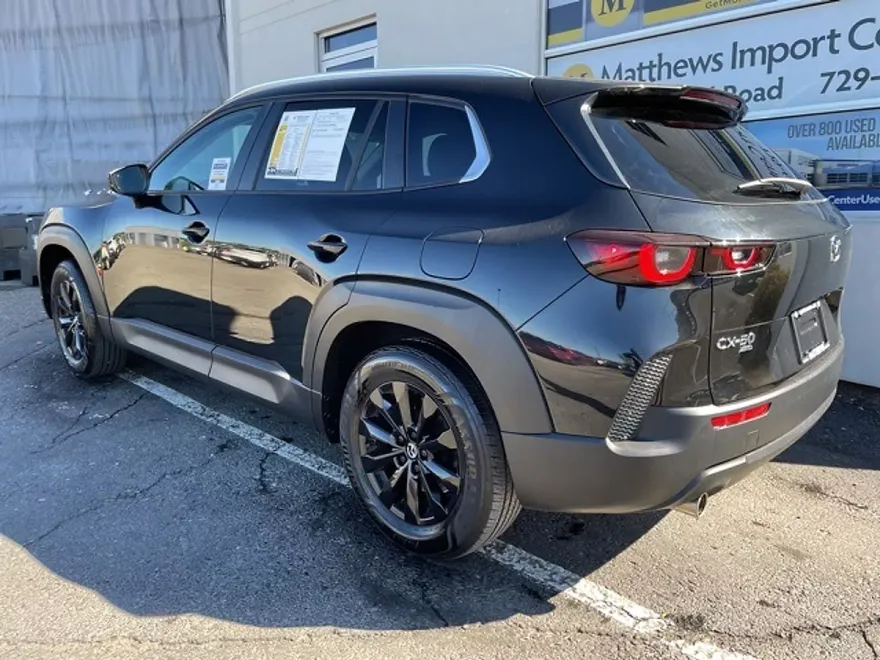 2024 Mazda CX-50 2.5 S Preferred photo 1