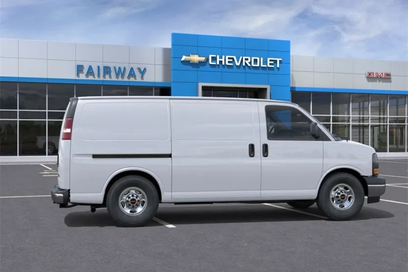 2025 Gmc Savana Cargo 2500 photo 1