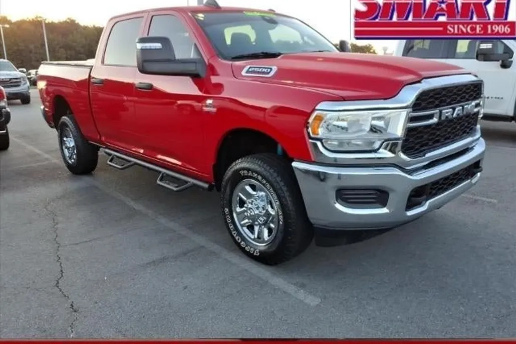 2024 Ram 2500 Tradesman photo 1