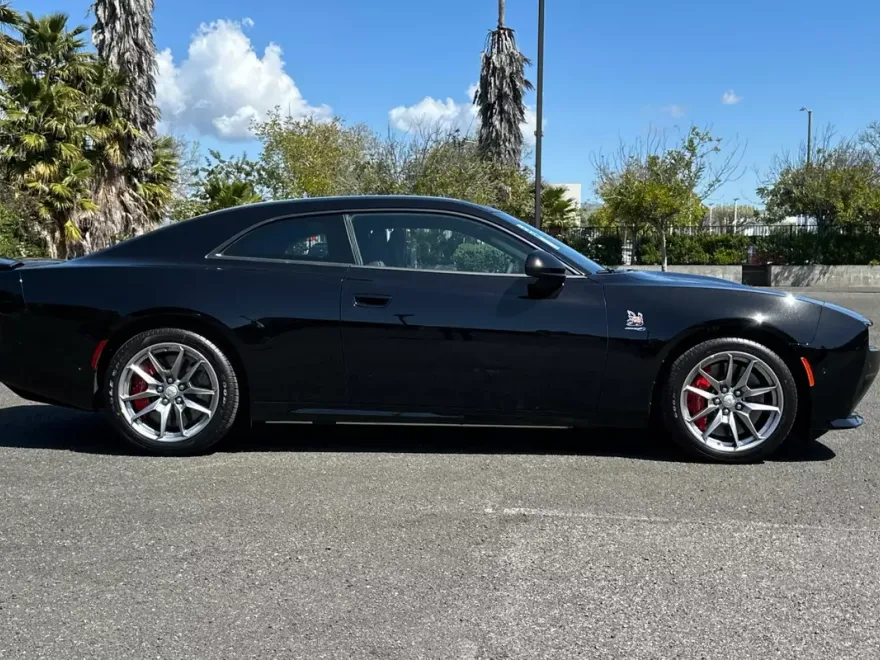 2024 Dodge Charger R/T Scat Pack photo 1