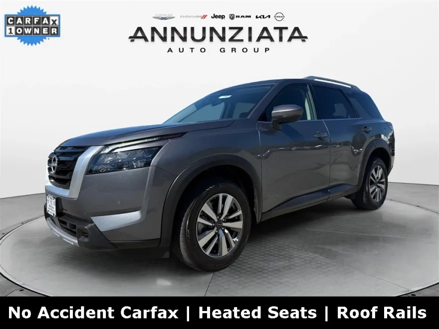 2025 Nissan Pathfinder SL photo 1