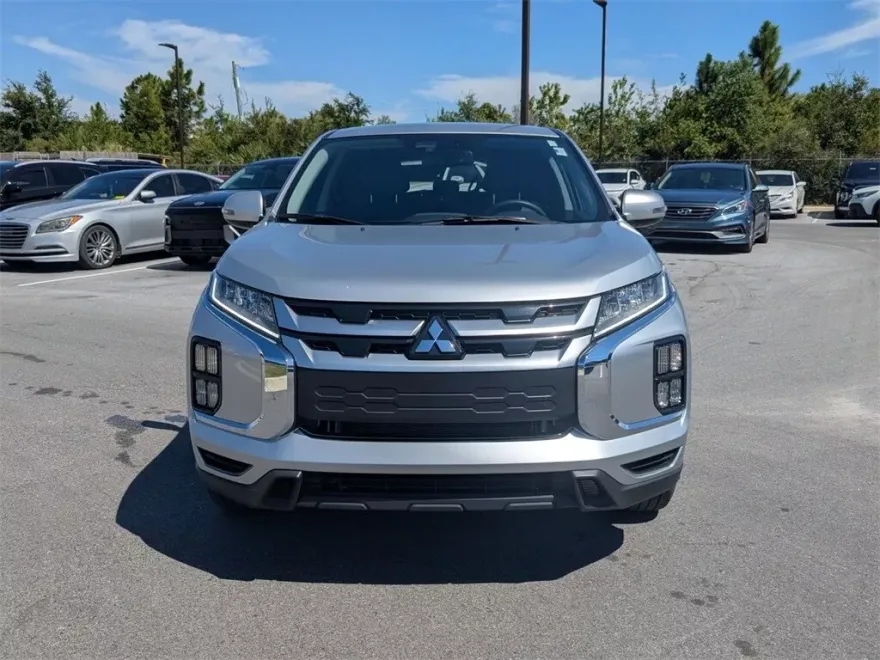 2022 Mitsubishi Outlander Sport SE photo 1