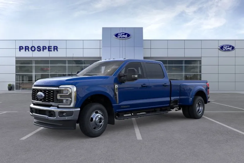 2026 Ford F-350 Lariat photo 1